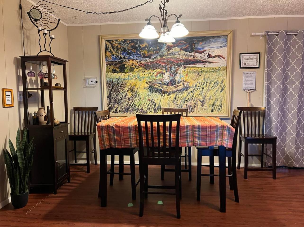 Hole In The Wall Getaway - Usa Mexico Border Bed And Breakfast Columbus المظهر الخارجي الصورة