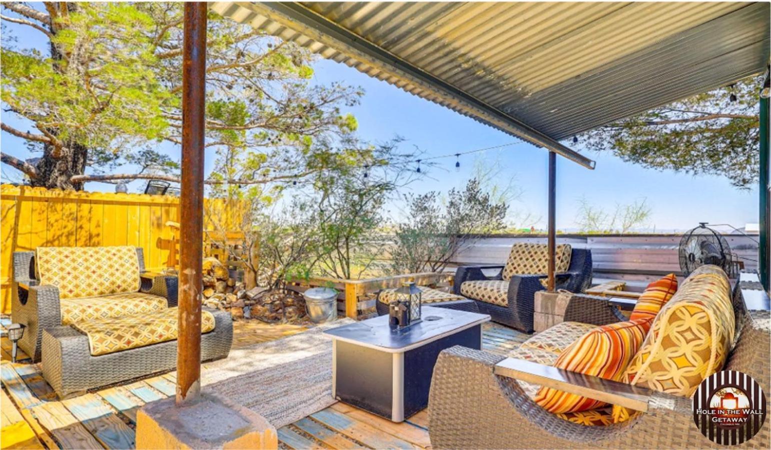 Hole In The Wall Getaway - Usa Mexico Border Bed And Breakfast Columbus المظهر الخارجي الصورة